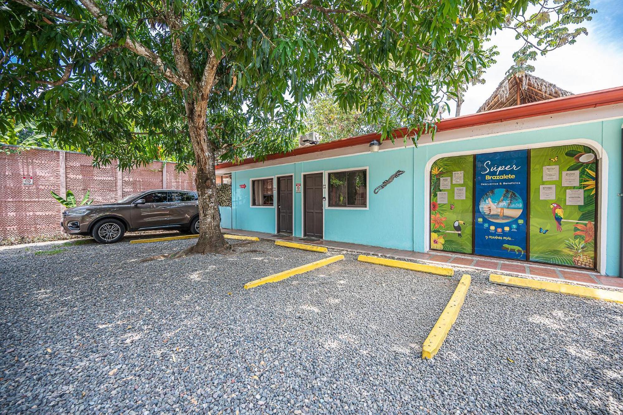 Jaco Lodge Quiet Hotel Exterior foto